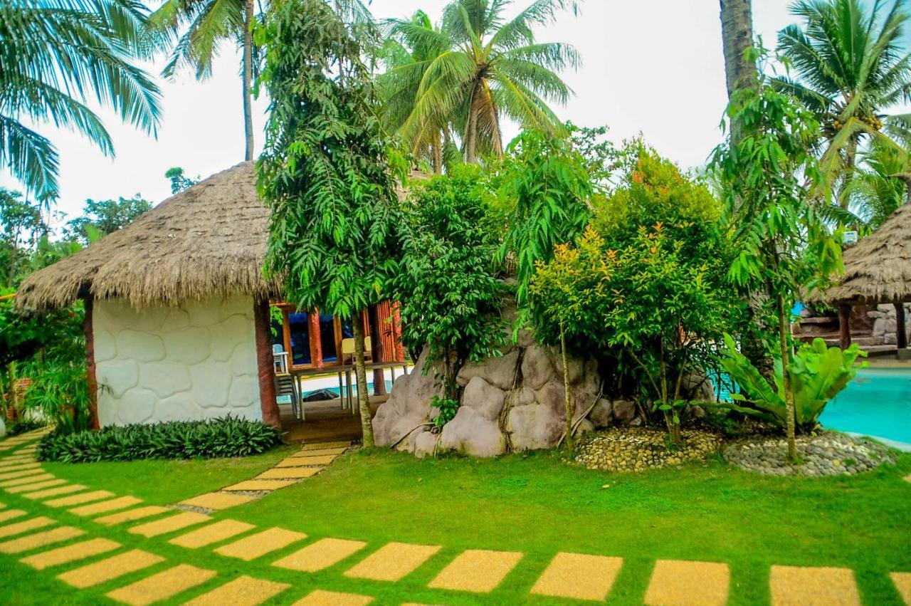 Camaya-An Paradise Beach Resort Malabugas Екстериор снимка